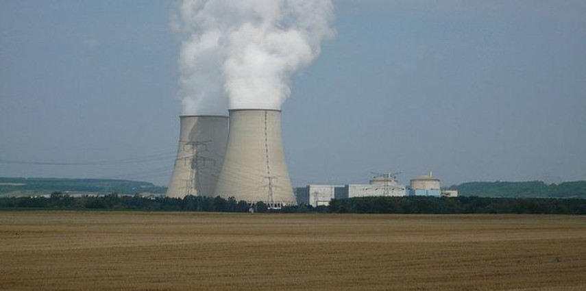 centrale-nucleare-855×425